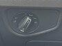 Volkswagen Touran 1.5 150pk TSI Highline 7p Panoramaschuif-kanteldak | Navigatie 'Discover Media' | Achteruitrijcamera (Rear View)