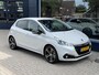 Peugeot 208 1.2 Turbo 110 PK GT-line Automaat | Zeer Complete en Sportieve Uitvoering | Slechts 89.000 KM | Navigatie | Climate Control | Sportstoelen | Parkeersensoren V+A | Cruise Control | Bluetooth Audio en Telefoon | 17" Lichtmetalen Velgen | LED Dagrijverlichting |