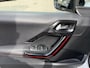 Peugeot 208 1.2 Turbo 110 PK GT-line Automaat | Zeer Complete en Sportieve Uitvoering | Slechts 89.000 KM | Navigatie | Climate Control | Sportstoelen | Parkeersensoren V+A | Cruise Control | Bluetooth Audio en Telefoon | 17" Lichtmetalen Velgen | LED Dagrijverlichting |