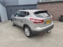 Nissan Qashqai 1.2 Connect Edition,Navi,Climate control,Cruise control,Parkeersensoren,Achter rij uit camera,PanoramadakTrekhaak.