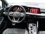 Volkswagen Golf 1.5 eTSI R-Line Business | 1e eigenaar | Trekhaak | Stoel- & stuurverwarming | Achteruitrijcamera | Apple carplay/Android auto | DAB |