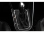 Volkswagen Polo 1.0 TSI Highline 95PK / 70kW, Door ons geleverd en onderhouden, 4 seizoenenbanden, parkeersensoren voor en achter (pdc), style interieur met zwarte dakhemel, 16" LMV, navigatie, adaptieve cruise control (acc), Apple Carplay & Android Auto, half lederen bekleding, verschillende rijmodi, elektrisch verstel- en verwarmbare buitenspiegels, DAB+, 2-zone climatronic, variabele laadvloer