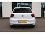 Volkswagen Polo 1.0 TSI Highline 95PK / 70kW, Door ons geleverd en onderhouden, 4 seizoenenbanden, parkeersensoren voor en achter (pdc), style interieur met zwarte dakhemel, 16" LMV, navigatie, adaptieve cruise control (acc), Apple Carplay & Android Auto, half lederen bekleding, verschillende rijmodi, elektrisch verstel- en verwarmbare buitenspiegels, DAB+, 2-zone climatronic, variabele laadvloer