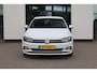 Volkswagen Polo 1.0 TSI Highline 95PK / 70kW, Door ons geleverd en onderhouden, 4 seizoenenbanden, parkeersensoren voor en achter (pdc), style interieur met zwarte dakhemel, 16" LMV, navigatie, adaptieve cruise control (acc), Apple Carplay & Android Auto, half lederen bekleding, verschillende rijmodi, elektrisch verstel- en verwarmbare buitenspiegels, DAB+, 2-zone climatronic, variabele laadvloer