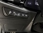 Kia Niro Hybrid 1.6 GDi ExecutiveLine Stoel en Stuur verwarming, Schuif kantel dak, elektrisch verstelbare bestuurdersstoel met geheugen, Apple Carplay/Android Auto.