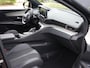 Peugeot 5008 130pk GT | 1ste eigenaar | Glazen dak | 19" LM velgen | Camera | Stoelverwarming | 7 persoons | Navigatie