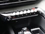 Peugeot 5008 130pk GT | 1ste eigenaar | Glazen dak | 19" LM velgen | Camera | Stoelverwarming | 7 persoons | Navigatie