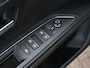 Peugeot 5008 130pk GT | 1ste eigenaar | Glazen dak | 19" LM velgen | Camera | Stoelverwarming | 7 persoons | Navigatie
