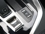 Peugeot 5008 130pk GT | 1ste eigenaar | Glazen dak | 19" LM velgen | Camera | Stoelverwarming | 7 persoons | Navigatie
