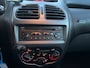 Peugeot 206 1.4 Forever 5-Drs Airco Electr. pakket ABS Getint glas 2 x airbag Cruisecontrol Colorpakket Dealeronderhoud Nieuwe Apk