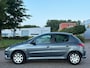 Peugeot 206 1.4 Forever 5-Drs Airco Electr. pakket ABS Getint glas 2 x airbag Cruisecontrol Colorpakket Dealeronderhoud Nieuwe Apk
