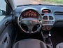 Peugeot 206 1.4 Forever 5-Drs Airco Electr. pakket ABS Getint glas 2 x airbag Cruisecontrol Colorpakket Dealeronderhoud Nieuwe Apk