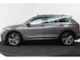 Volkswagen Tiguan 2.0 TSI 4Motion Highline (PANORAMADAK, 360 CAMERA, TREKHAAK WEGKLAPBAAR, DIGITALE COCKPIT, STOELVERWARMING)