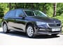 Skoda Scala 1.0 TSI Clever Trekhaak l Stoelverwarmiing l Achteruitrijcamera l PDC l Navigatie l Cruise Control l Navigatie l Apple Car Play l LED l eCall etc.