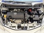 Toyota Yaris 1.5 VVT-i Dynamic Achteruitrij camera/Autom. airco/Audio installatie/Hoogte verstelbare stoelen/verwarmde elektrisch verstelbare spiegels /Cruise controle/Keyless entry/Led dagrij verl./Mistlampen voor/Leder m