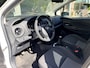 Toyota Yaris 1.5 VVT-i Dynamic Achteruitrij camera/Autom. airco/Audio installatie/Hoogte verstelbare stoelen/verwarmde elektrisch verstelbare spiegels /Cruise controle/Keyless entry/Led dagrij verl./Mistlampen voor/Leder m