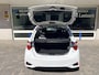 Toyota Yaris 1.5 VVT-i Dynamic Achteruitrij camera/Autom. airco/Audio installatie/Hoogte verstelbare stoelen/verwarmde elektrisch verstelbare spiegels /Cruise controle/Keyless entry/Led dagrij verl./Mistlampen voor/Leder m