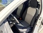 Toyota Yaris 1.5 VVT-i Dynamic Achteruitrij camera/Autom. airco/Audio installatie/Hoogte verstelbare stoelen/verwarmde elektrisch verstelbare spiegels /Cruise controle/Keyless entry/Led dagrij verl./Mistlampen voor/Leder m