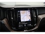 Volvo XC60 2.0 B5 Momentum Exclusive | Trekhaak | Panoramadak | Leder