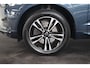Volvo XC60 2.0 B5 Momentum Exclusive | Trekhaak | Panoramadak | Leder