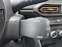 Dacia Sandero Stepway 1.0 TCe 90 Comfort | Achteruitrijcamera | Apple CarPlay / Android Auto | Parkeersensoren V+A | Climate Conrol |