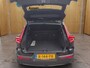 Volvo XC40 Recharge Core 70 kWh | Trekhaak | Camera | Voorstoelen Verwarmd | Camera | Cruise Control |