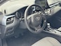 Toyota C-HR / C-HR+ 2.0 HYBRID 184PK DYNAMIC TREKHAAK NL-AUTO