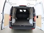 Mercedes-Benz Vito 116 CDI | Aut. | Lang L2 | Parkeercamera | Navigatie | 3-zits | Achterdeuren | Airco | Stoelverwarming | Certified