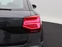 Audi Q2 35 TFSI Advanced edition | 17 inch | Zwart optiek | Elektrische achterklep | Trekhaak | Led |