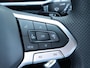 Volkswagen T-Roc 1.5 TSI R-Line | Trekhaak afneembaar | Achteruitrijcamera | Stoelverwarming & -massage |