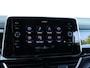 Volkswagen T-Roc 1.5 TSI R-Line | Trekhaak afneembaar | Achteruitrijcamera | Stoelverwarming & -massage |