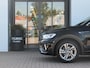 Volkswagen T-Roc 1.5 TSI R-Line | Trekhaak afneembaar | Achteruitrijcamera | Stoelverwarming & -massage |