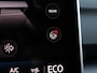 Volkswagen Golf 1.5 eHybrid Style | Wegklapbare trekhaak | HUD | Elektrisch verstelbare bestuurdersstoel + memory | Stoel en stuurverwarming | Keyless entry |