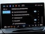 Volkswagen Golf 1.5 eHybrid Style | Wegklapbare trekhaak | HUD | Elektrisch verstelbare bestuurdersstoel + memory | Stoel en stuurverwarming | Keyless entry |
