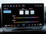 Volkswagen Golf 1.5 eHybrid Style | Wegklapbare trekhaak | HUD | Elektrisch verstelbare bestuurdersstoel + memory | Stoel en stuurverwarming | Keyless entry |