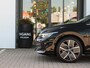 Volkswagen Golf 1.5 eHybrid Style | Wegklapbare trekhaak | HUD | Elektrisch verstelbare bestuurdersstoel + memory | Stoel en stuurverwarming | Keyless entry |
