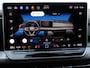 Volkswagen Golf 1.5 eHybrid Style | Wegklapbare trekhaak | HUD | Elektrisch verstelbare bestuurdersstoel + memory | Stoel en stuurverwarming | Keyless entry |