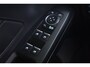 Ford Focus Wagon 1.0 EcoBoost Titanium Business Aut. | ST-line | Stoelverwarming | Sync | Lichtmetaal | Camera | PDC | Historie |