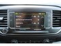 Peugeot e-Expert L2 75 kWh | CAMERA | BETIMMERING | SIDE + BACK BARS | APPLE CARPLAY/ANDROID AUTO |
