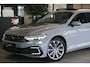 Volkswagen Passat Variant 1.4 TSI PHEV GTE 218PK Pano Virtual Led Cam ACC Leder/Alcantara