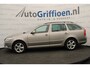 Skoda Octavia Combi 1.2 TSI Ambition met lichte voorschade RV auto is rijdbaar