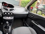 Renault Twingo 1.2 16V Collection / bj.2013 / kleur: rood / airco / NAP met 166373 km.en APK tot 05/2027 / zeer netjes en zuinig!!