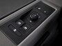 Volkswagen Transporter 2.0 TDI L2H3 28 Comfortline 150 pk Automaat | Navigatie | Trekhaak | Parkeersensoren achter | Achteruitrijcamera | Cruise control | Apple Carplay/Android Auto |