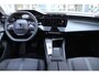 Peugeot 308 1.2 130PK AUTOMAAT ALLURE PACK BUSINESS | NAVIGATIE | DRAADLOZE APPLE CARPLAY/ANDROID AUTO | ACHTERUITRIJ CAMERA | KEYLESS ENTRY/START | LICHTMETALEN VELGEN 17" | DAB+ RADIO | ADAPTIVE CRUISE CONTROL | CLIMATE CONTROL |