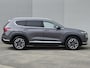 Hyundai Santa Fe 1.6 T-GDI PHEV Premium Sky / Dealer onderhouden / Fabrieksgarantie tot 03-2027 / Head Up Display  / Trekhaak afneembaar / Glazen schuif- en kanteldak / EAER bereik 58 km bereik stad 69 km / Trekgewicht 1350 kg / Stuur- Stoel & Achterbank verwarming / Elektrische achterklep /