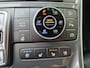 Hyundai Santa Fe 1.6 T-GDI PHEV Premium Sky / Dealer onderhouden / Fabrieksgarantie tot 03-2027 / Head Up Display  / Trekhaak afneembaar / Glazen schuif- en kanteldak / EAER bereik 58 km bereik stad 69 km / Trekgewicht 1350 kg / Stuur- Stoel & Achterbank verwarming / Elektrische achterklep /