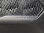 Hyundai Santa Fe 1.6 T-GDI PHEV Premium Sky / Dealer onderhouden / Fabrieksgarantie tot 03-2027 / Head Up Display  / Trekhaak afneembaar / Glazen schuif- en kanteldak / EAER bereik 58 km bereik stad 69 km / Trekgewicht 1350 kg / Stuur- Stoel & Achterbank verwarming / Elektrische achterklep /
