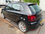 Volkswagen Polo 1.2 TSI Comfortline Business R AUTOMAAT I 2de eig. I R-line I Navi I Carplay I PDC I Camera I Cruise I NL-auto I 17" I Trekhaak I