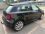 Volkswagen Polo 1.2 TSI Comfortline Business R AUTOMAAT I 2de eig. I R-line I Navi I Carplay I PDC I Camera I Cruise I NL-auto I 17" I Trekhaak I