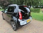 Volkswagen Up! 1.0 cross up! BlueMotion Airco Cruisecontrol Navigatie Stoelverwarming Pdc LM Velgen***Apk t/m 30-6-2027***